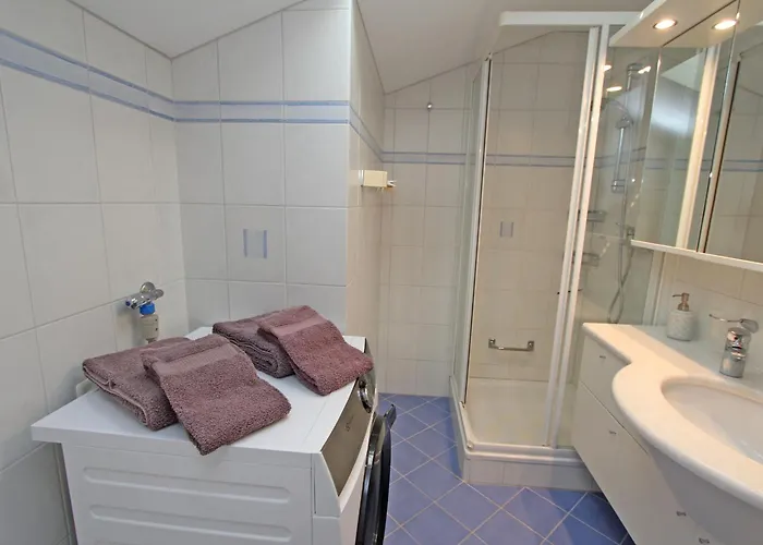 Orizzonte Blu By Holap Sa *